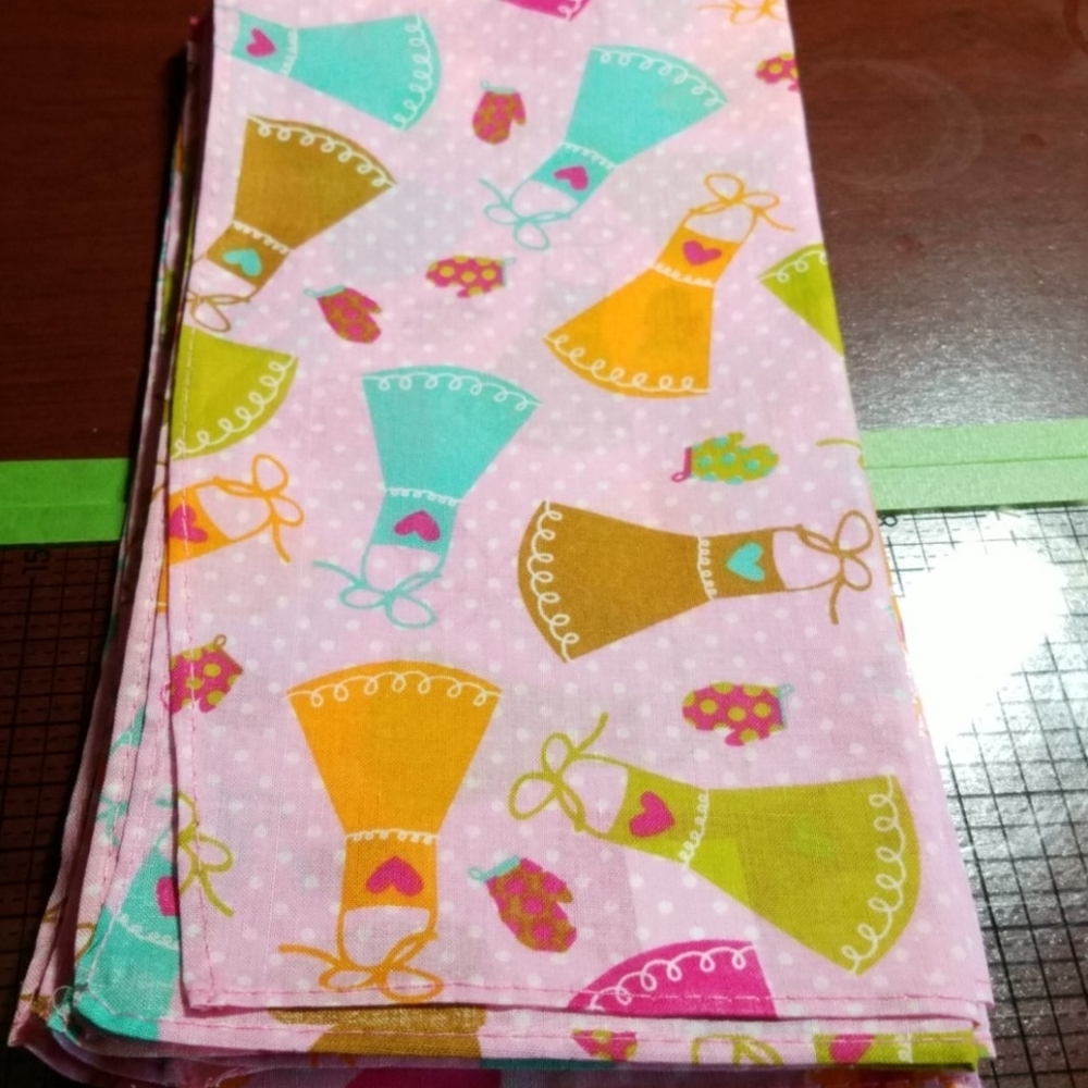 Housewife Aprons Handkerchief 22" Square Set of 2